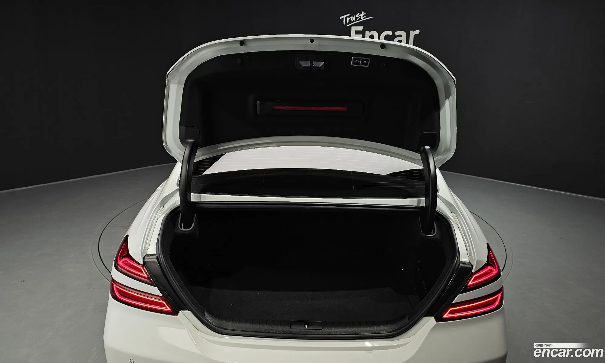 Genesis G70 2020 — 2