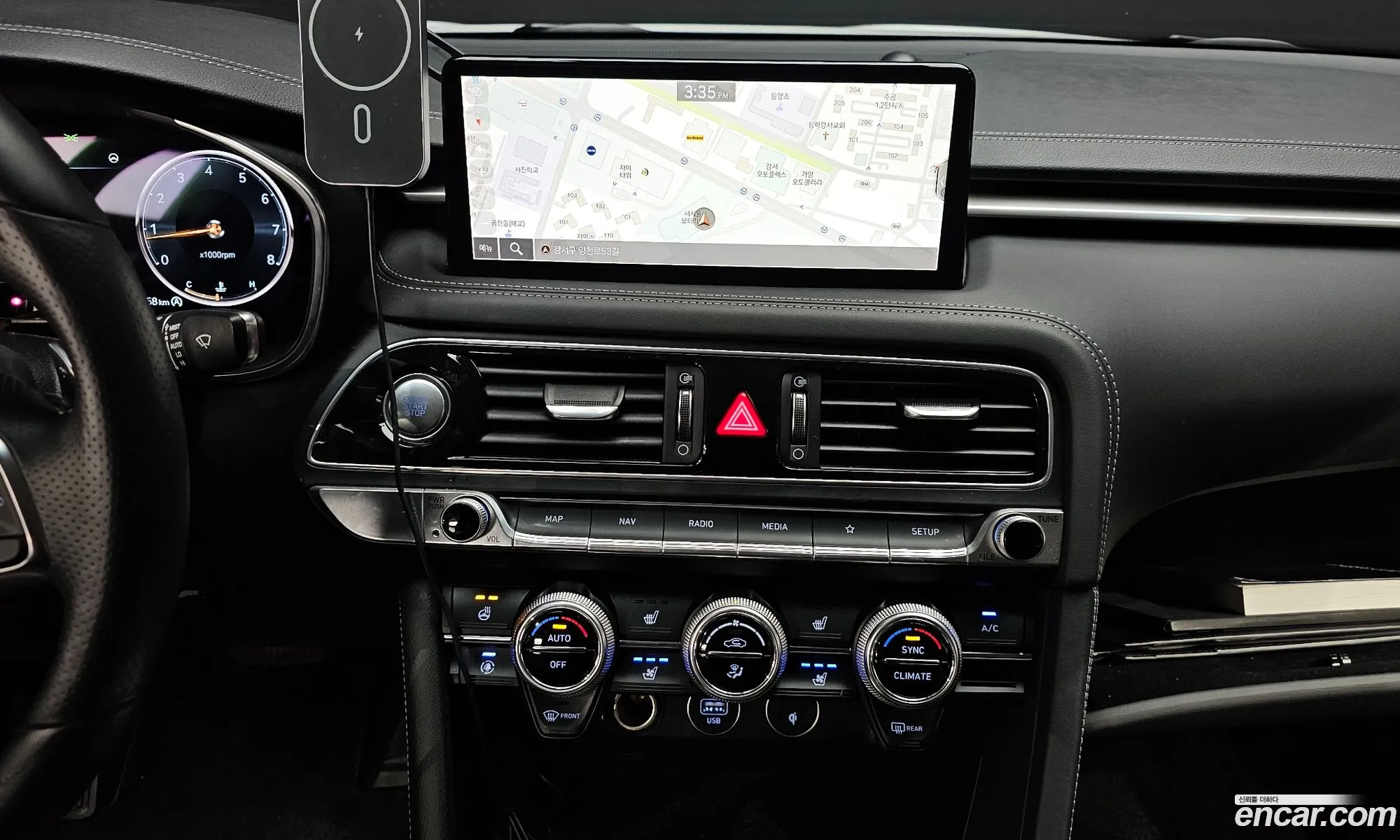Genesis G70 2020 — 12