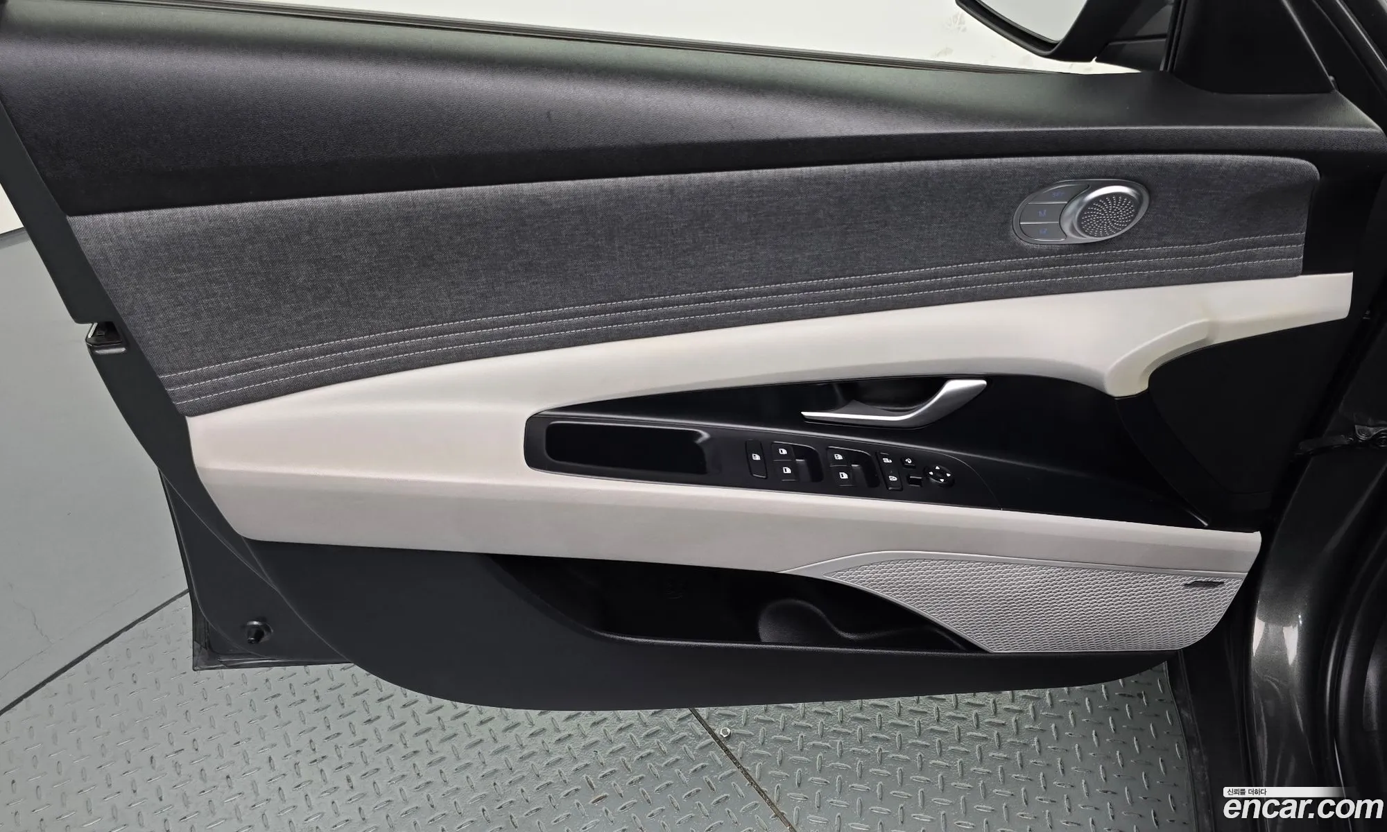 Hyundai Elantra 2021 — 27