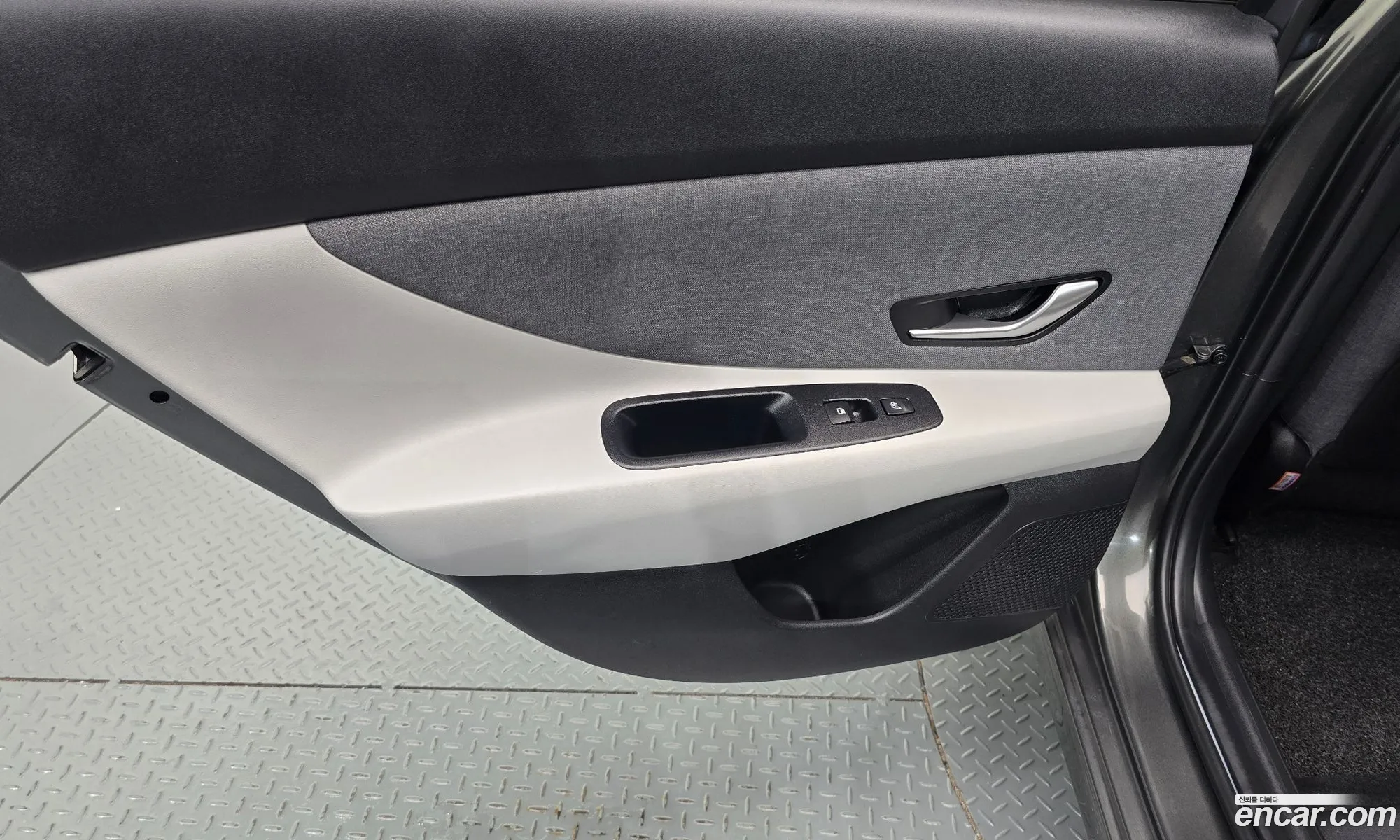 Hyundai Elantra 2021 — 20