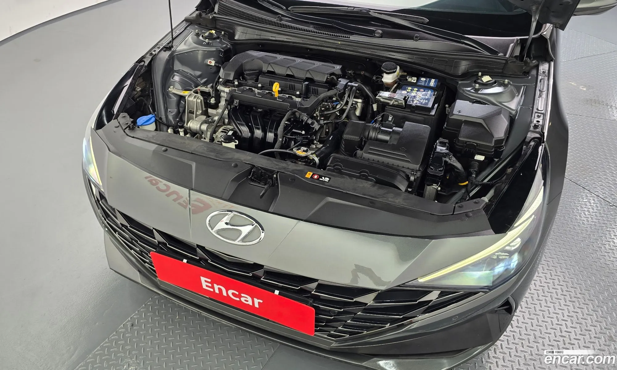 Hyundai Elantra 2021 — 31