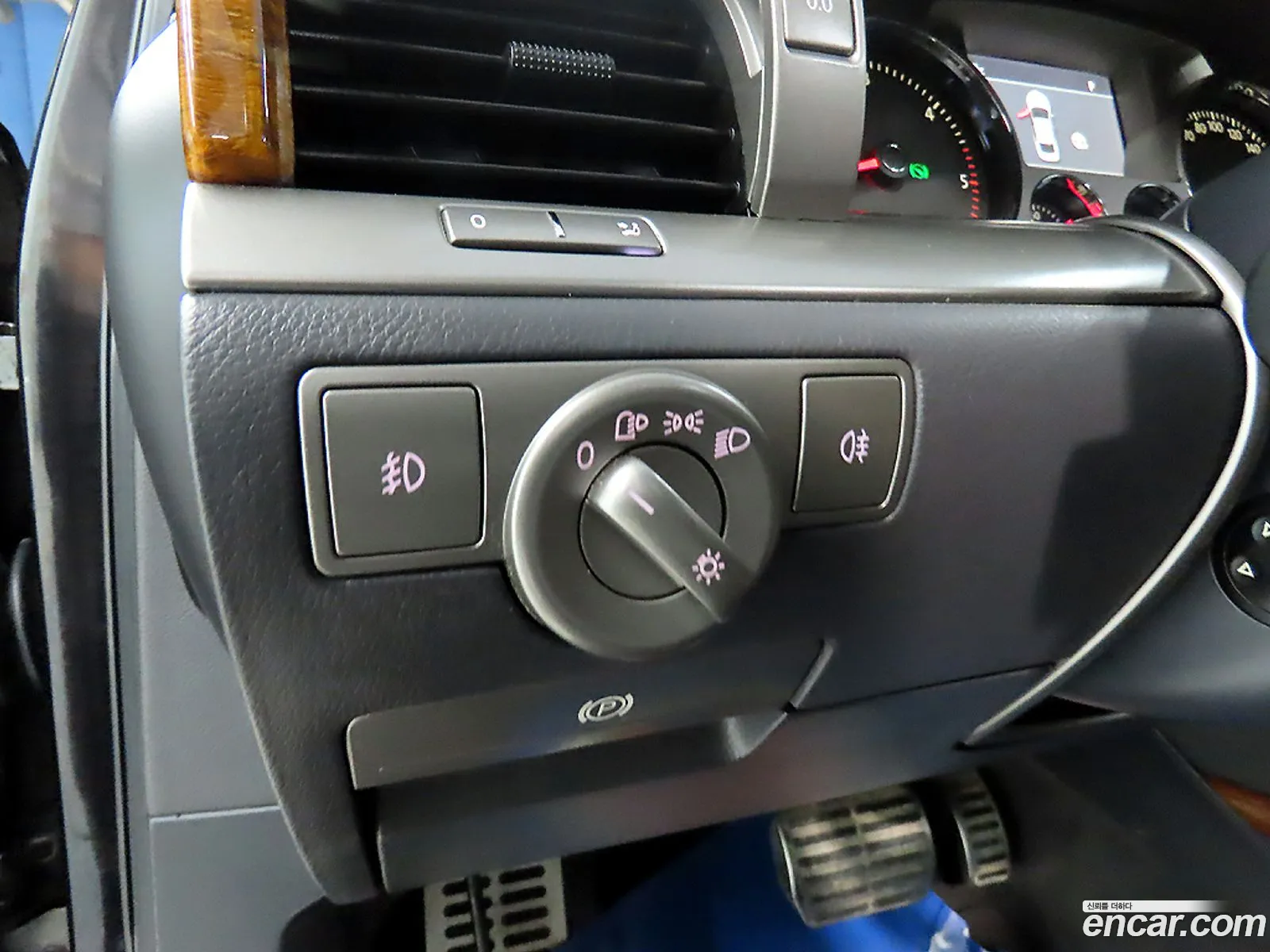Volkswagen Phaeton 2013 — 3