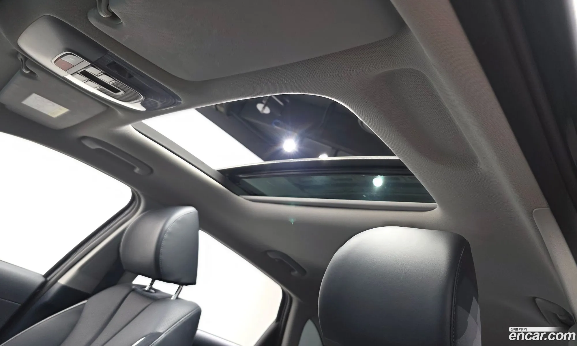 Hyundai Nexo 2022 KMHJ8816FPU024571 — 5