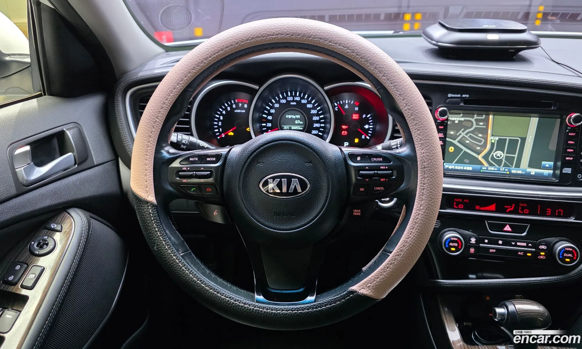 Kia K5 2015 KNAGM419BFA593491 — 10