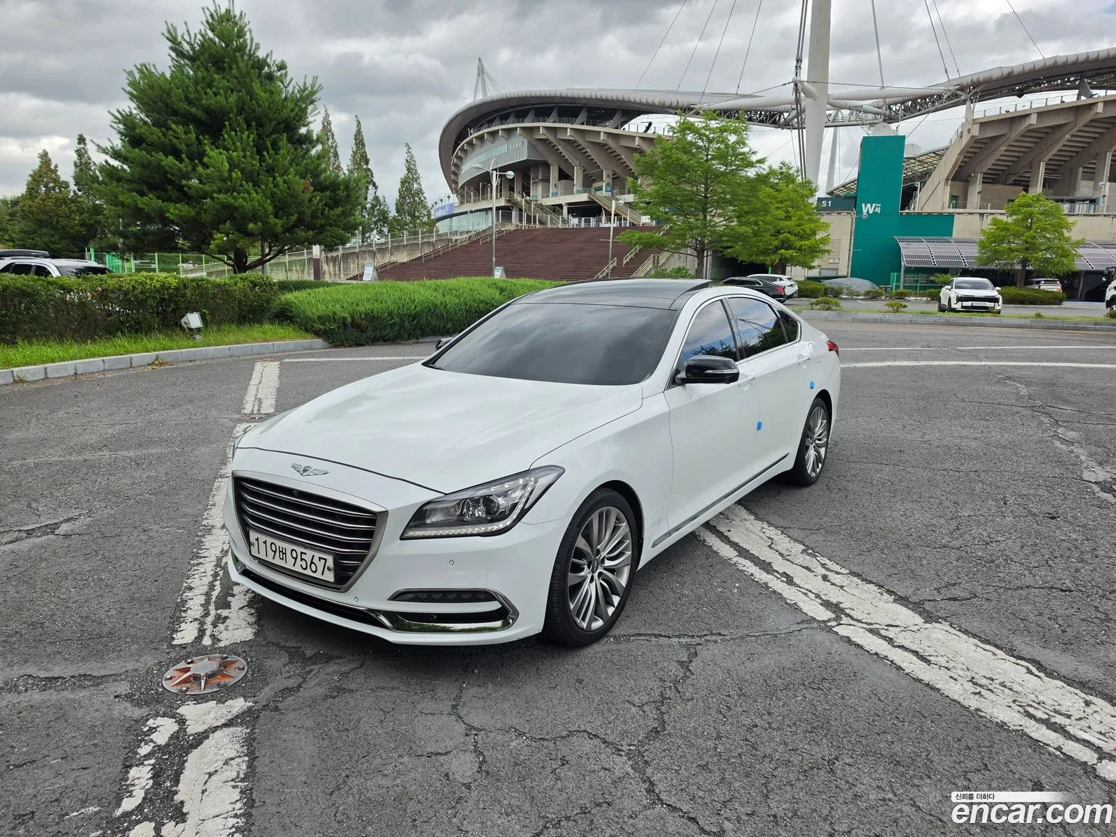 Genesis G80 2017 — 18