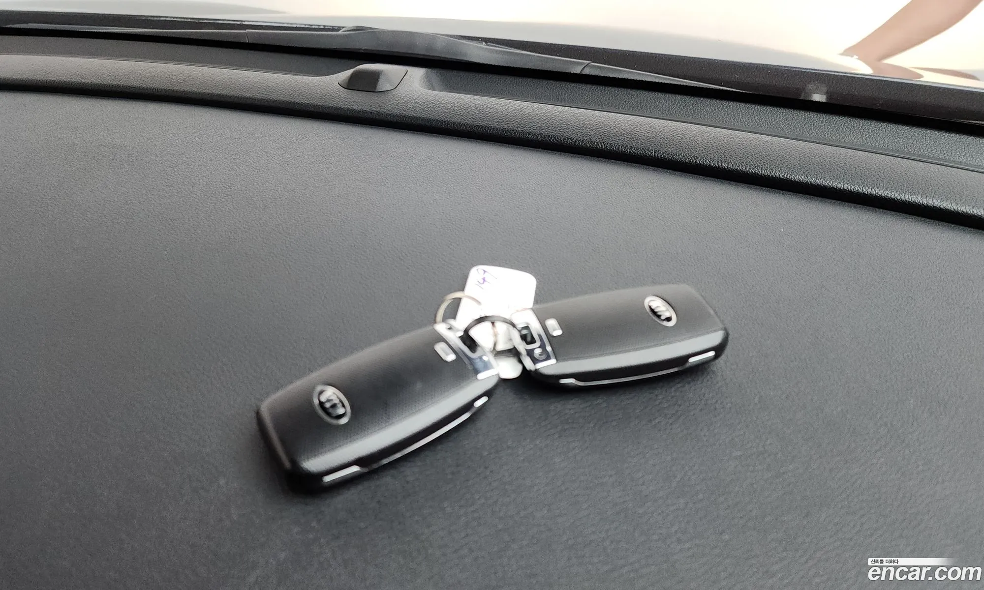 Kia Niro 2017 KNACB81CGHA062047 — 12