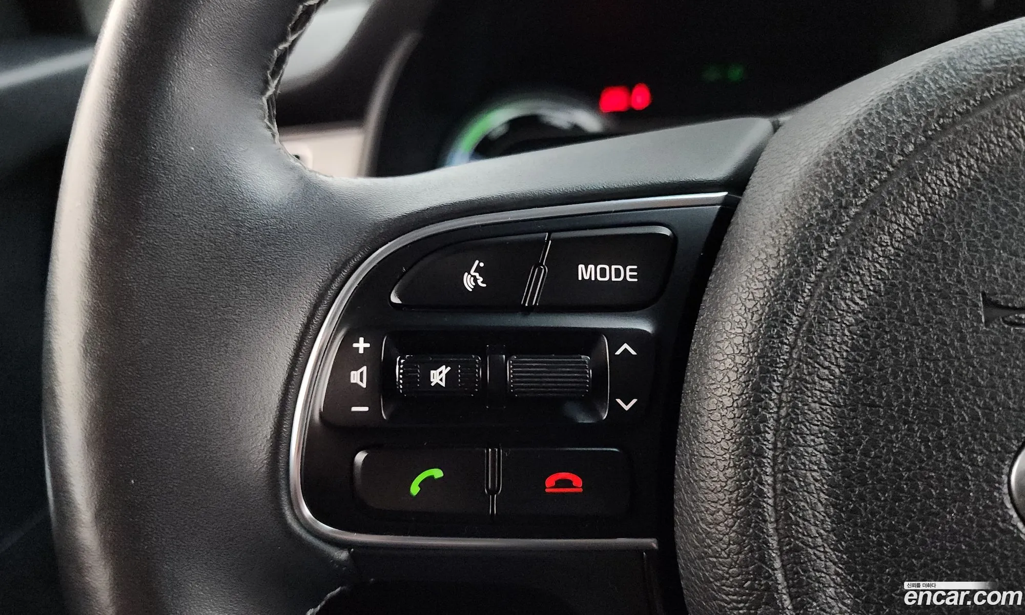 Kia Niro 2017 KNACB81CGHA062047 — 24
