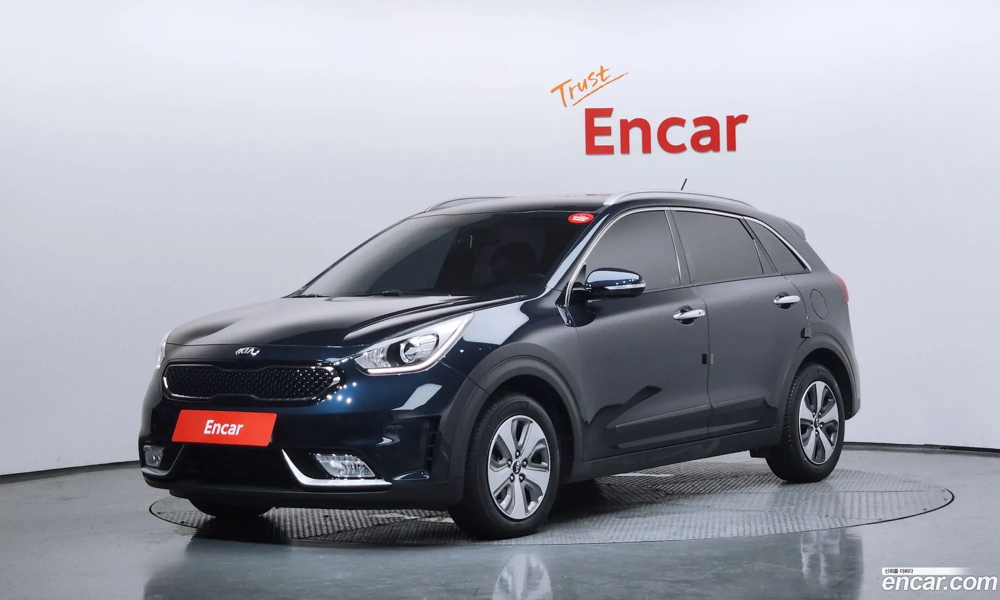 Kia Niro 2017 KNACB81CGHA062047 — 4