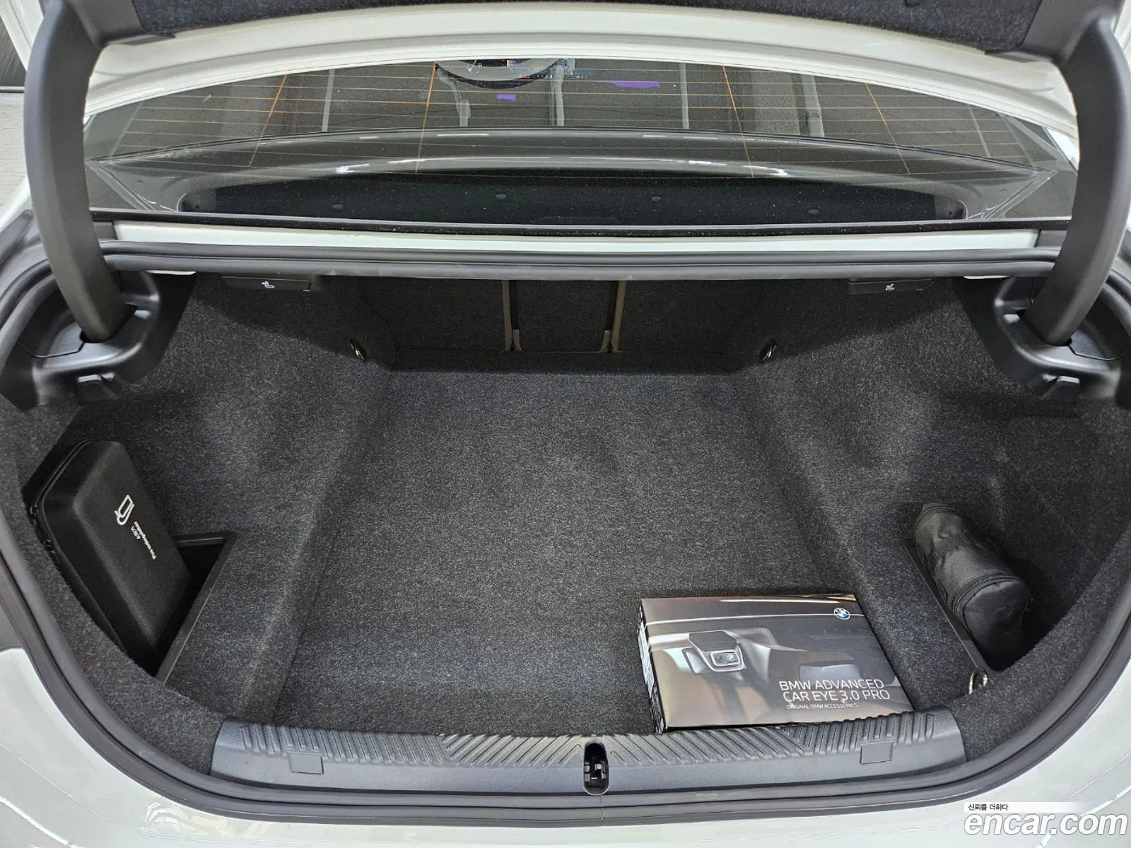 BMW 5 Series 2025 — 11
