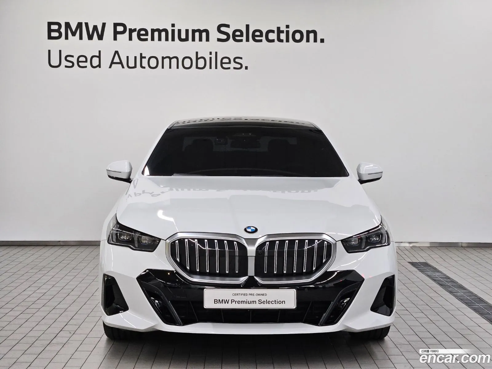 BMW 5 Series 2025 — 12
