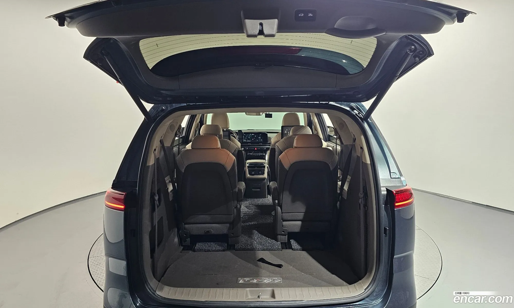 Kia Carnival 2021 KNANE813BMS126034 — 21