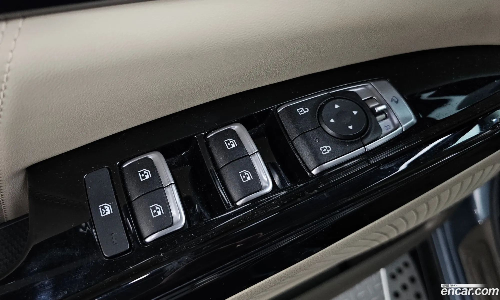Kia Carnival 2021 KNANE813BMS126034 — 13