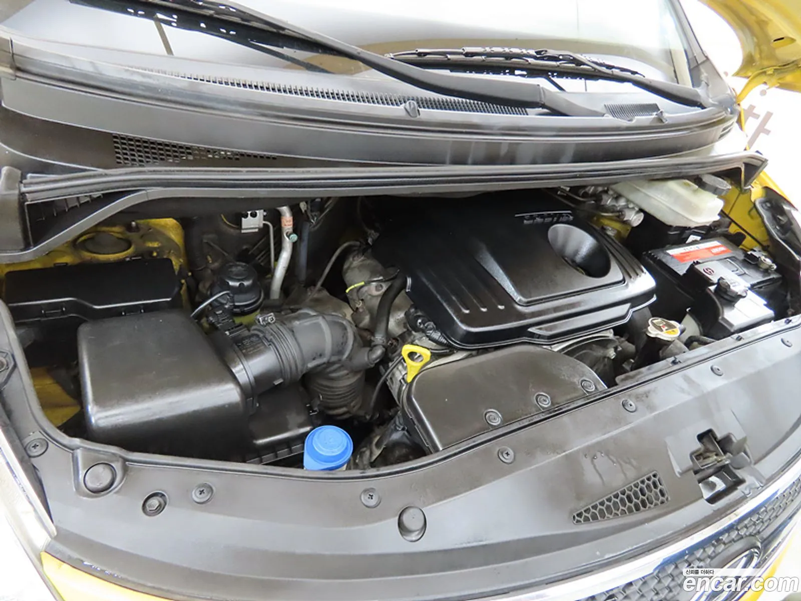 Hyundai Grand Starex 2013 — 14