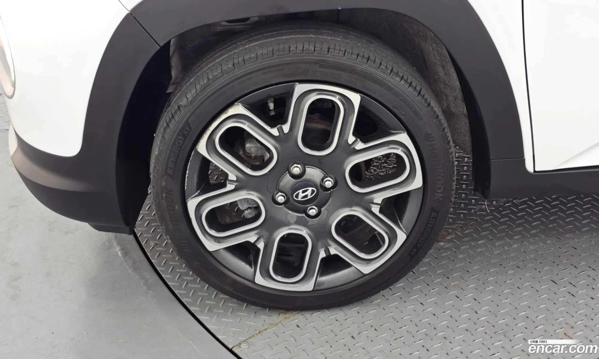 Hyundai Casper 2022 KMHB5518BPW038925 — 21
