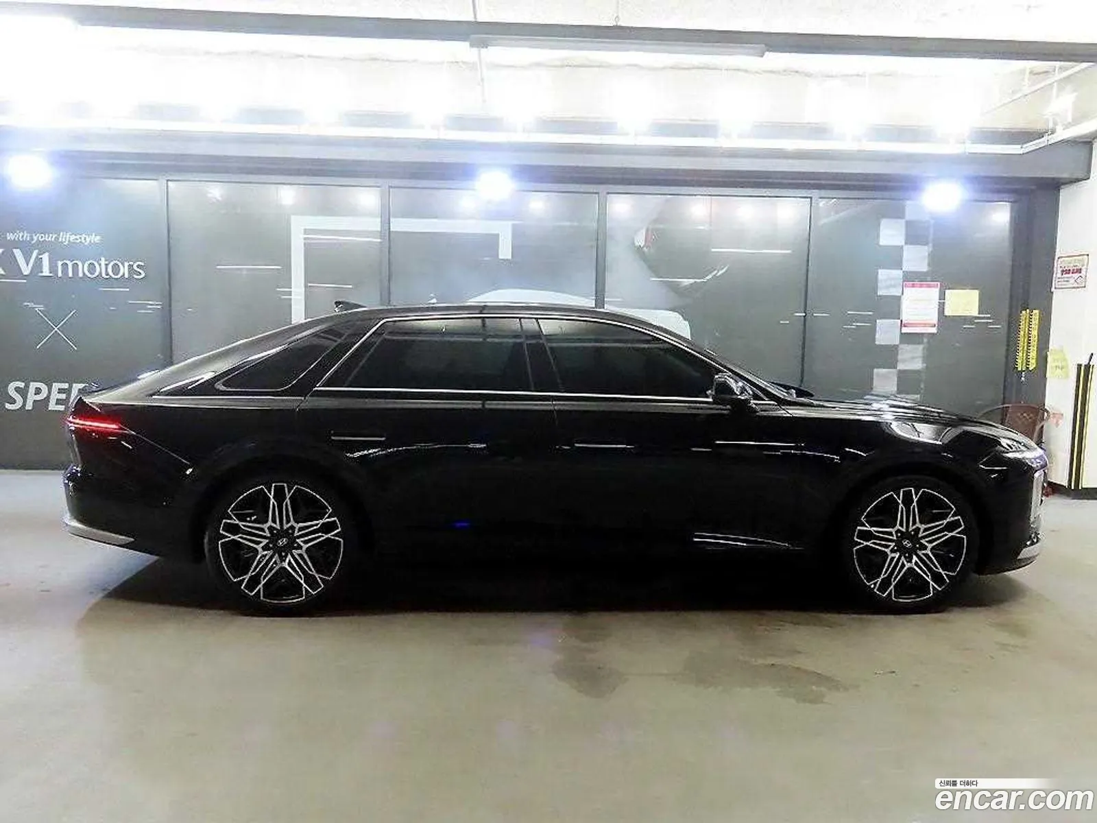 Hyundai Grandeur 2023 — 12