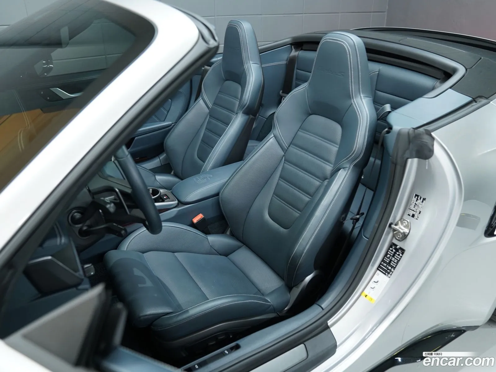 Porsche 911 2022 — 14