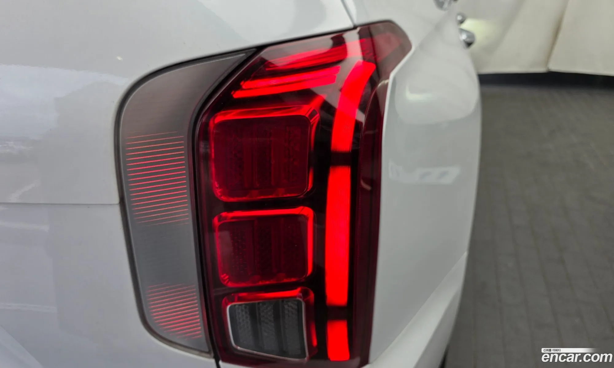 Hyundai Palisade 2021 KMHR281ADNU365435 — 28