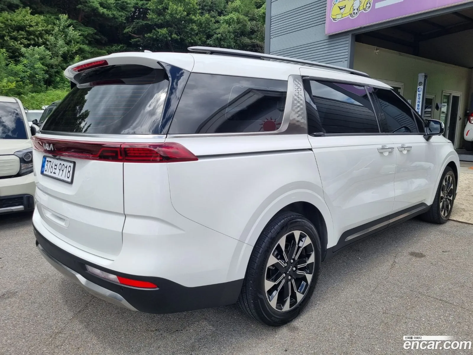 Kia Carnival 2023 — 19