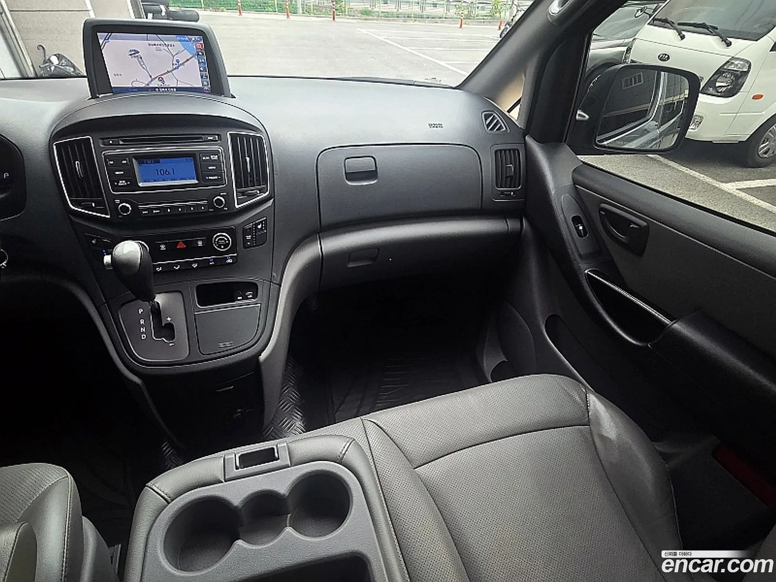 Hyundai Grand Starex 2018 — 3