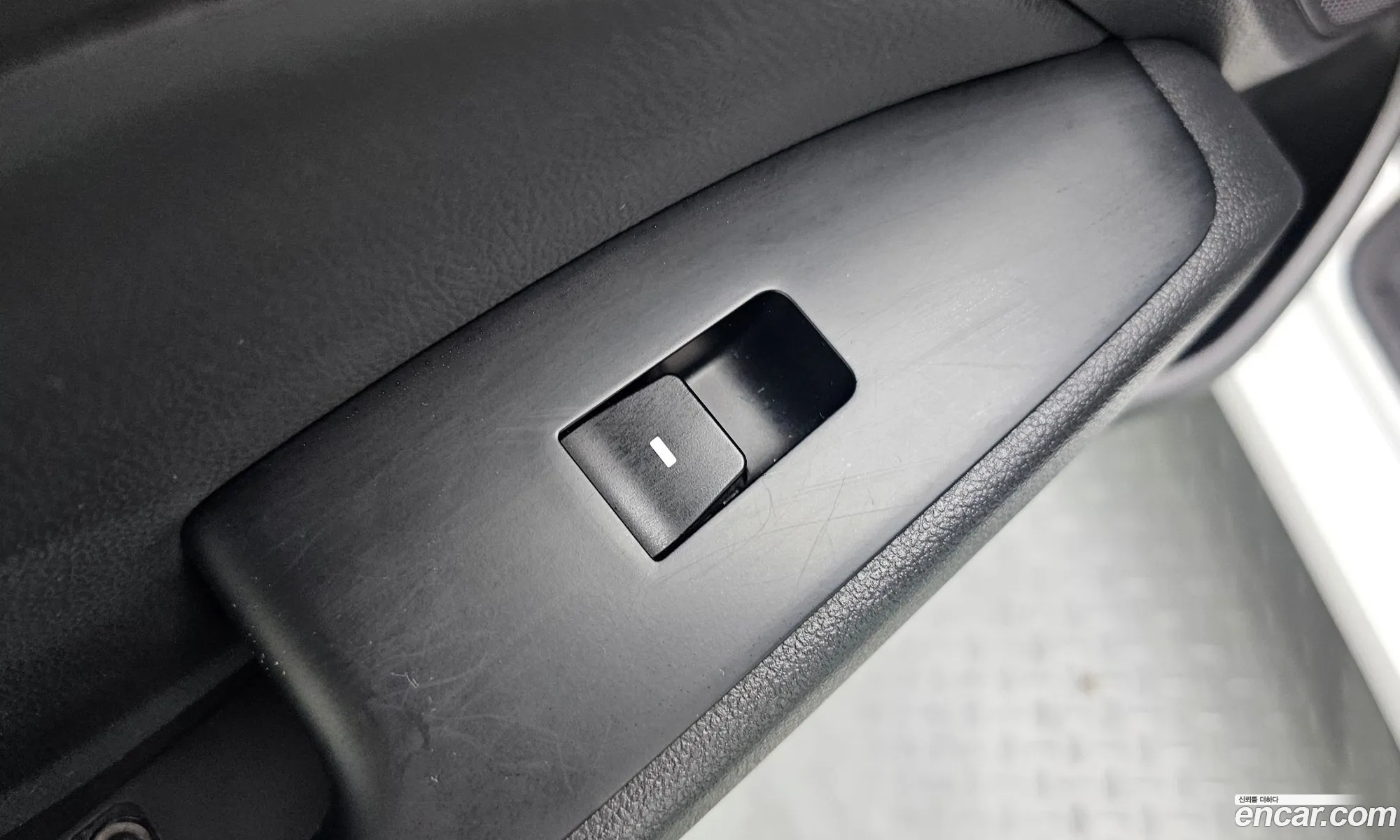 Hyundai Elantra AD 2019 — 4