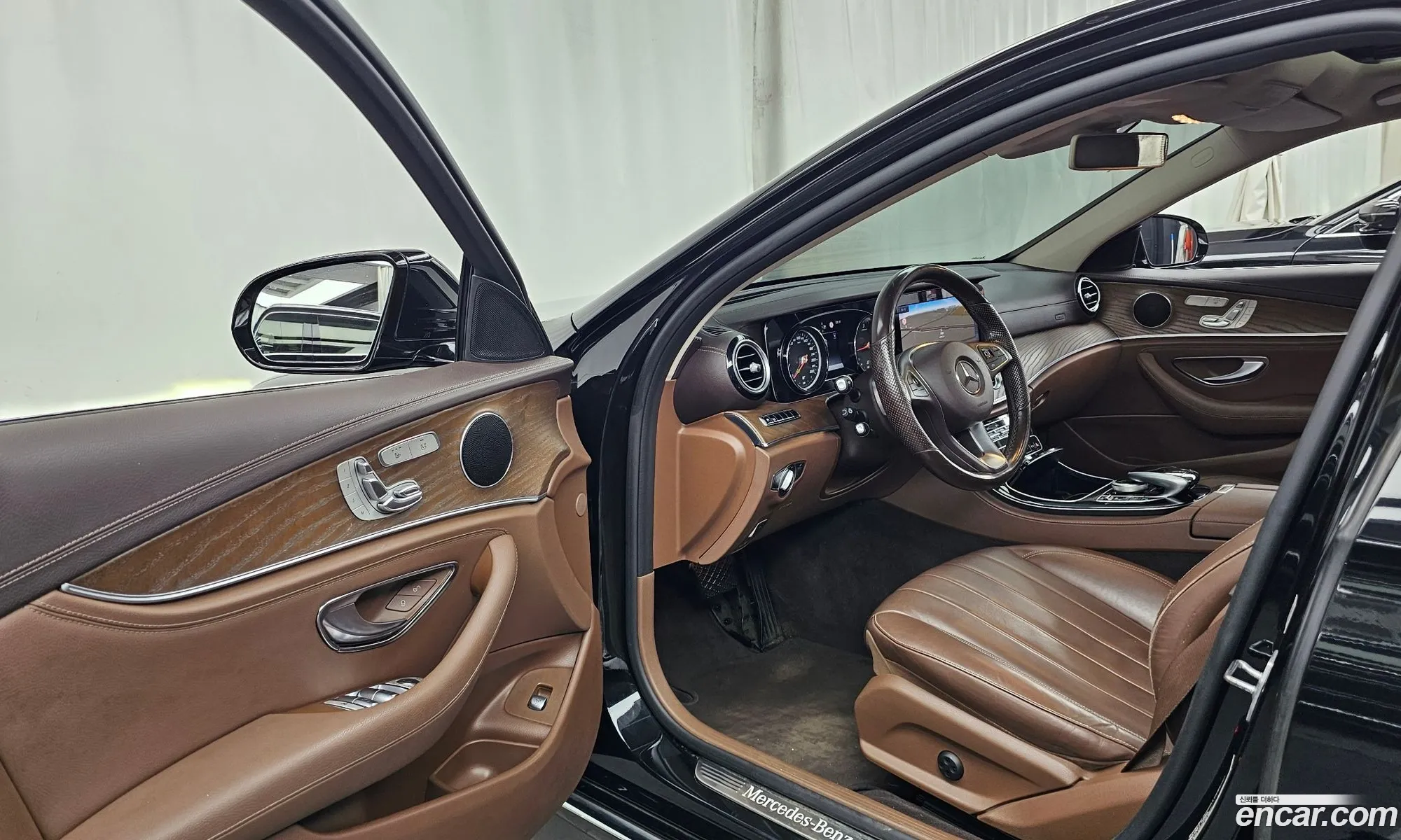 Mercedes-Benz E-Class W213 2018 — 11