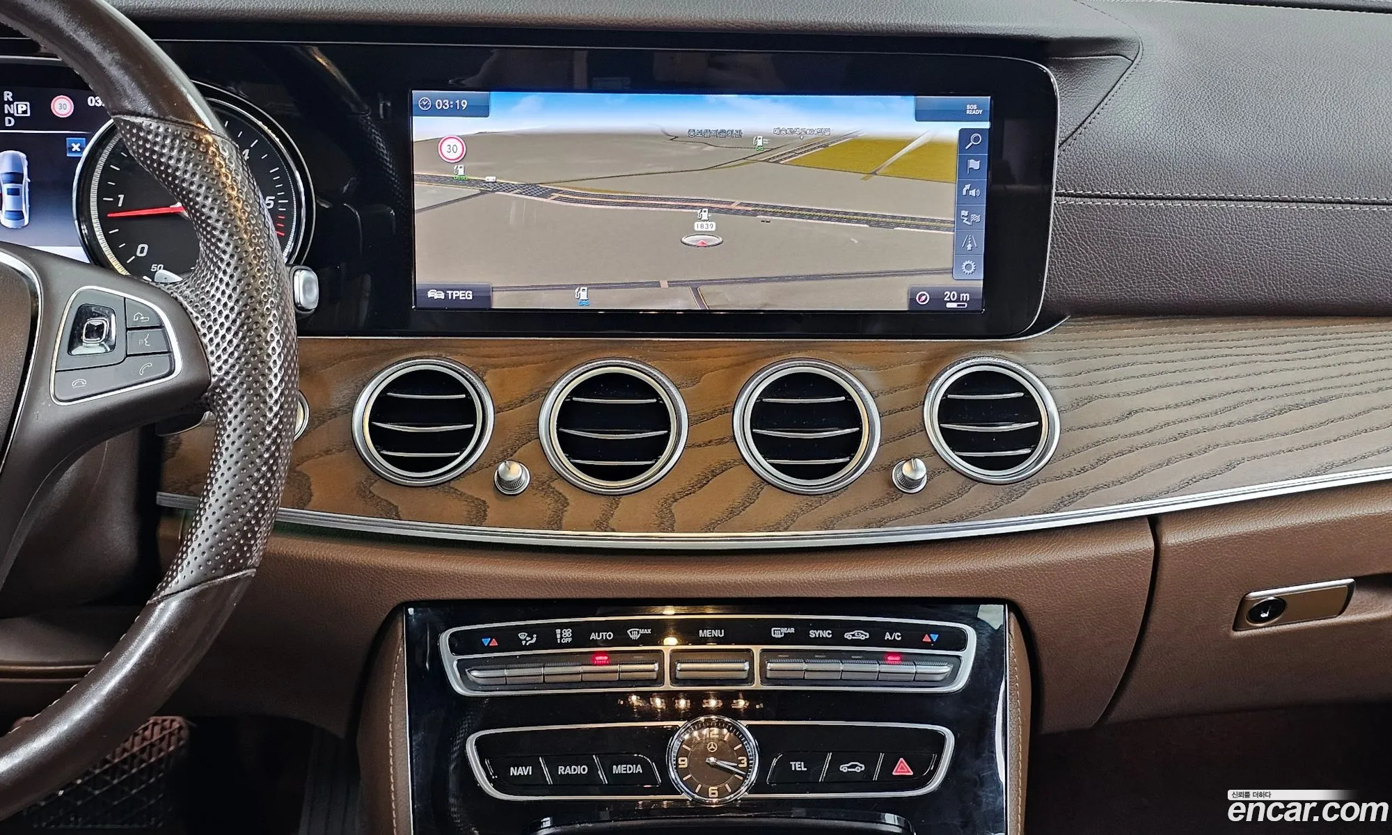 Mercedes-Benz E-Class W213 2018 — 8