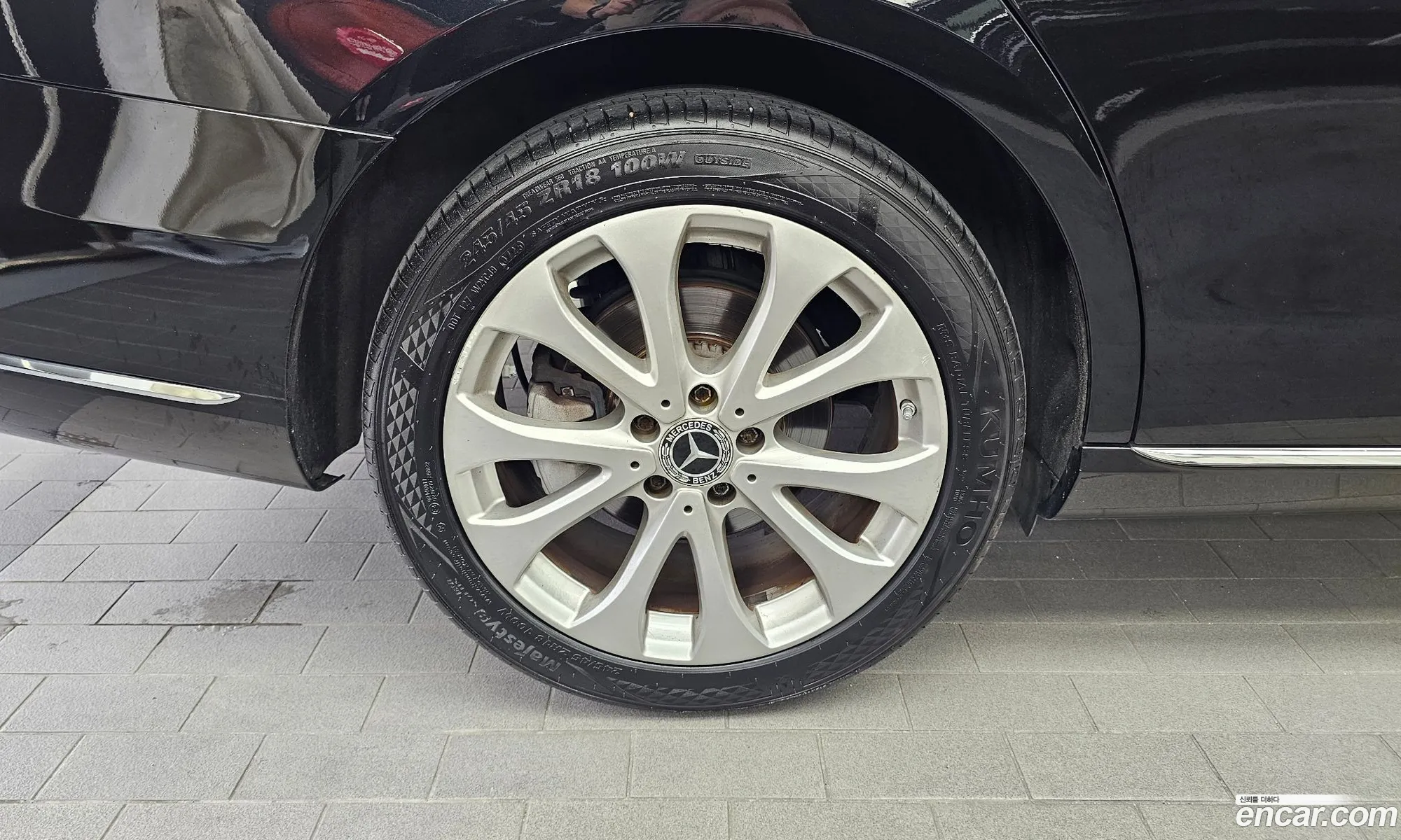 Mercedes-Benz E-Class W213 2018 — 12