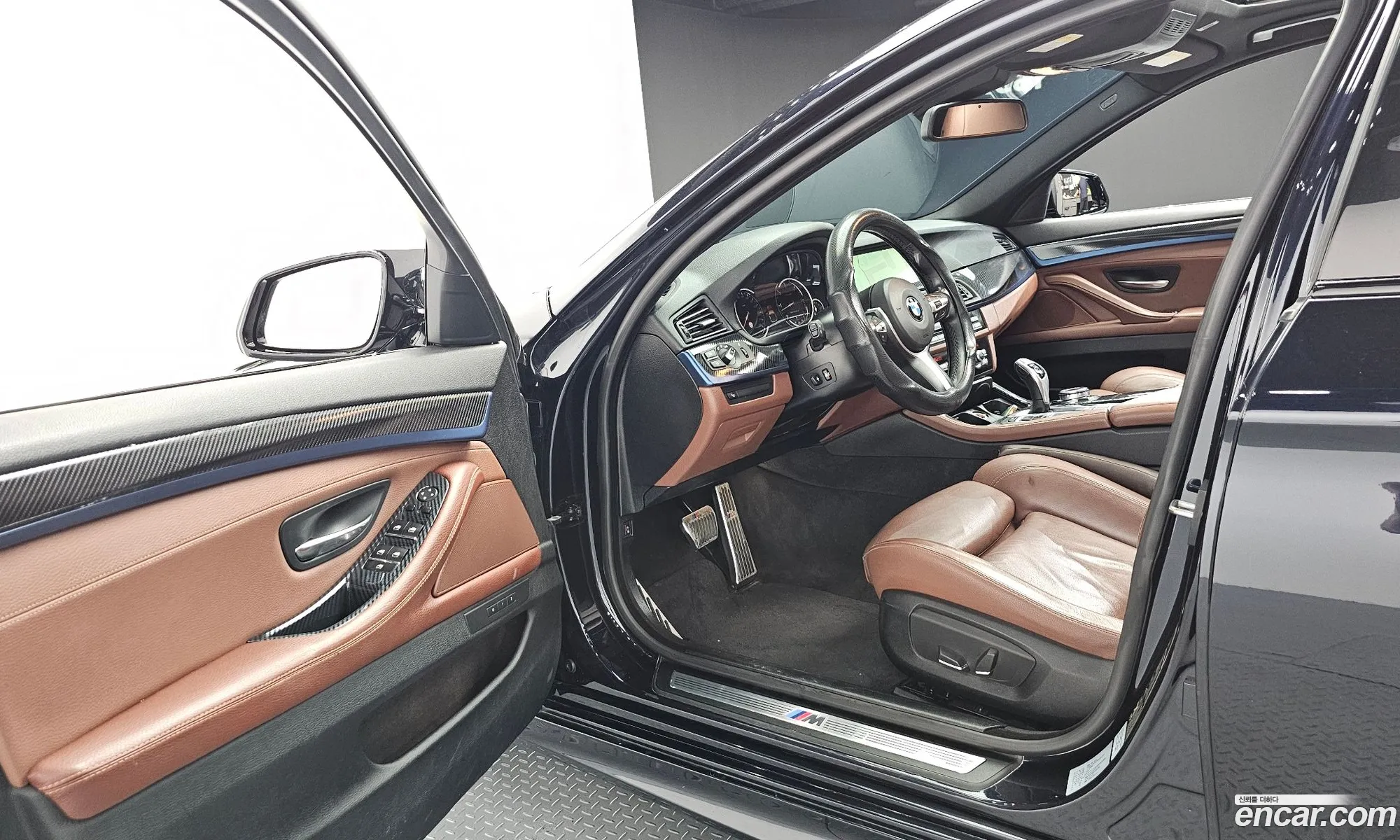 BMW 5 Series 2014 WBA5D3102ED575708 — 11