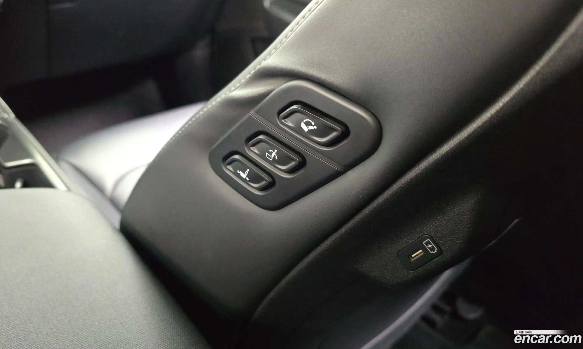 Kia EV6 2022 KNAC281AFPA104823 — 8