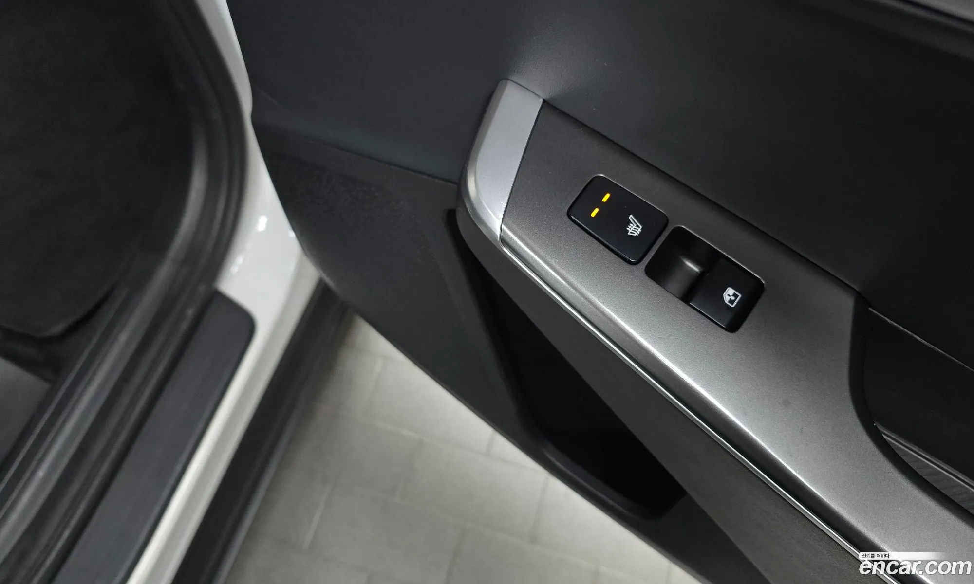 Kia EV6 2022 KNAC281AFPA104823 — 17