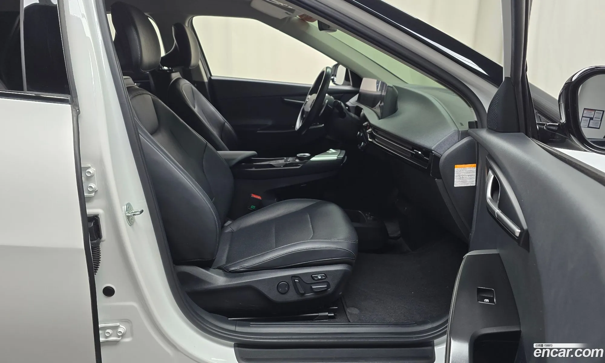 Kia EV6 2022 KNAC281AFPA104823 — 20