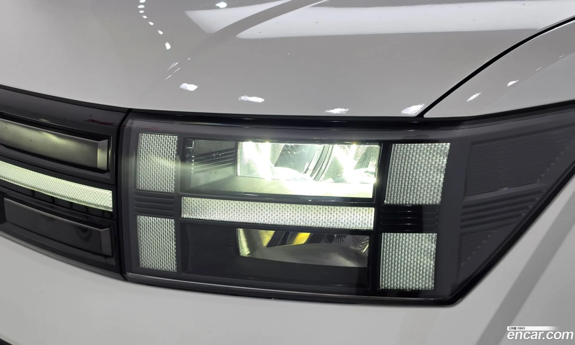 Hyundai Santa Fe 2026 — 2