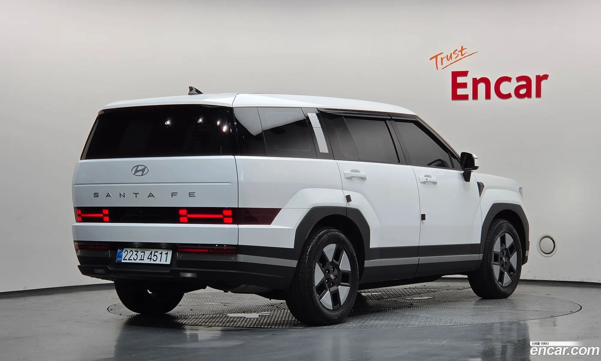 Hyundai Santa Fe 2026 — 12