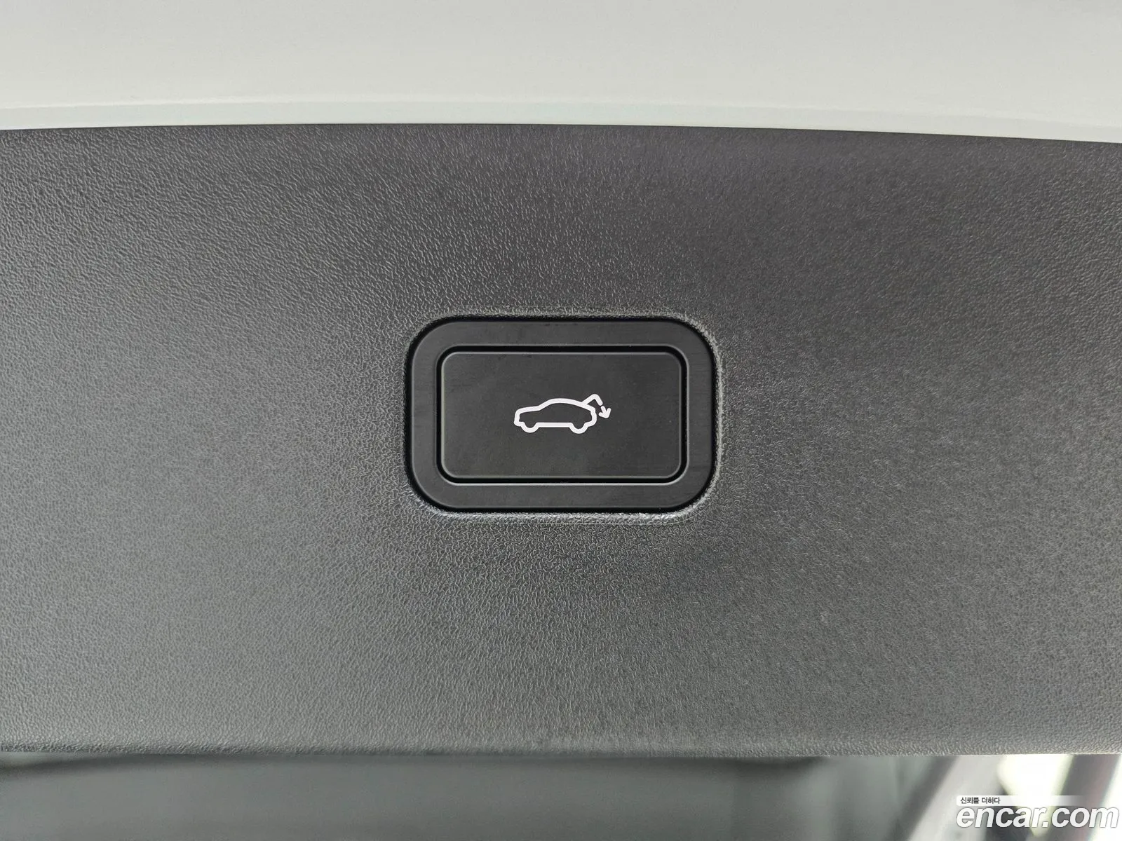 Volvo EX30 2025 — 15