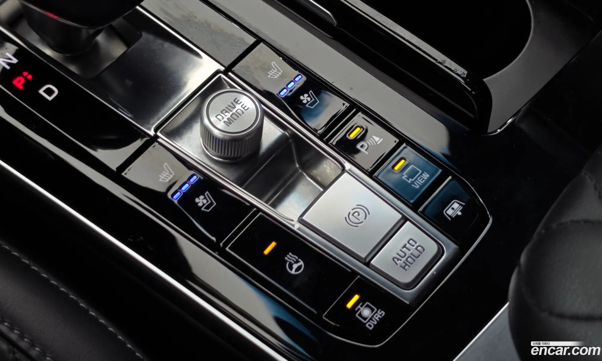 Kia K7 Premier 2019 KNALD416BLA184998 — 32