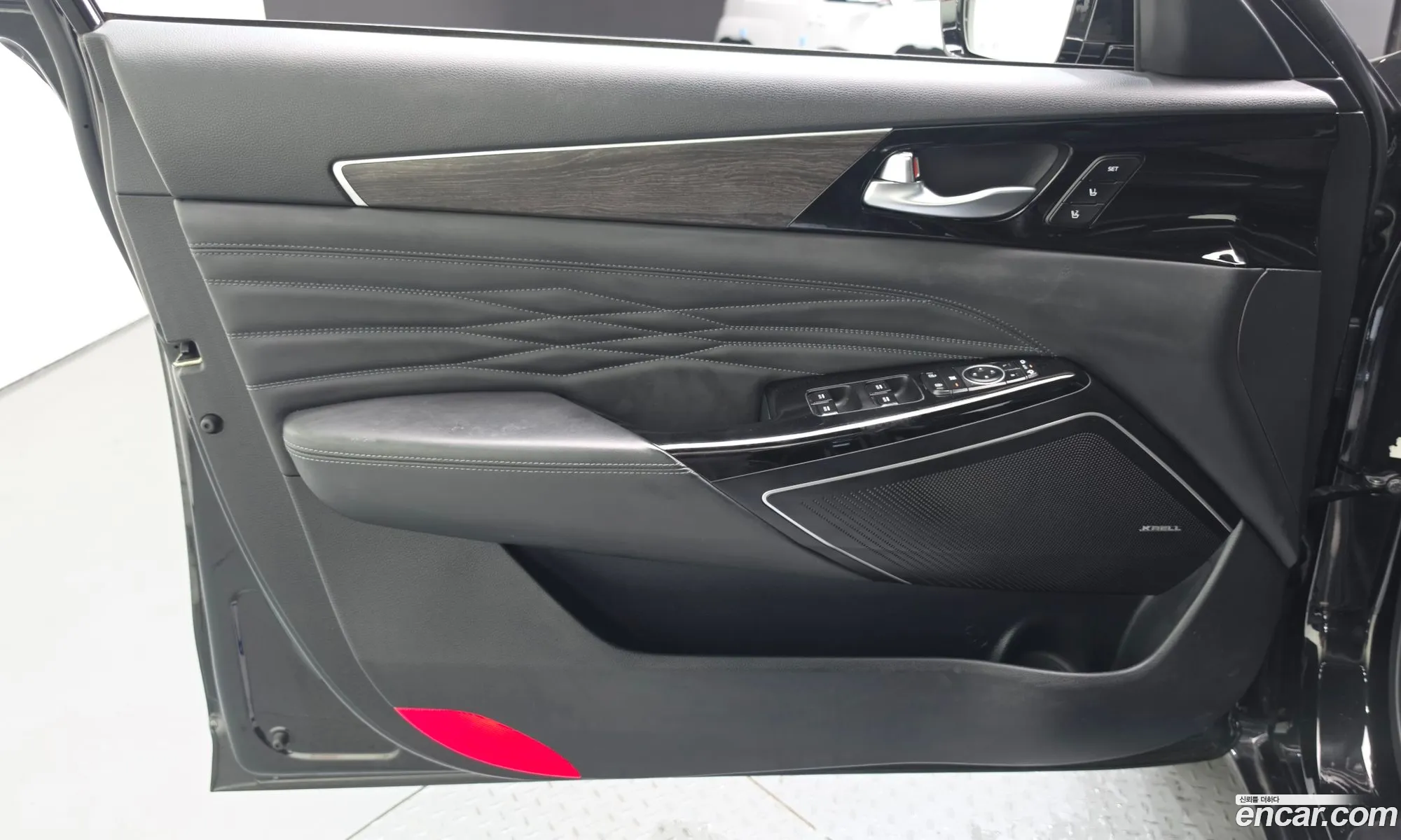 Kia K7 Premier 2019 KNALD416BLA184998 — 10