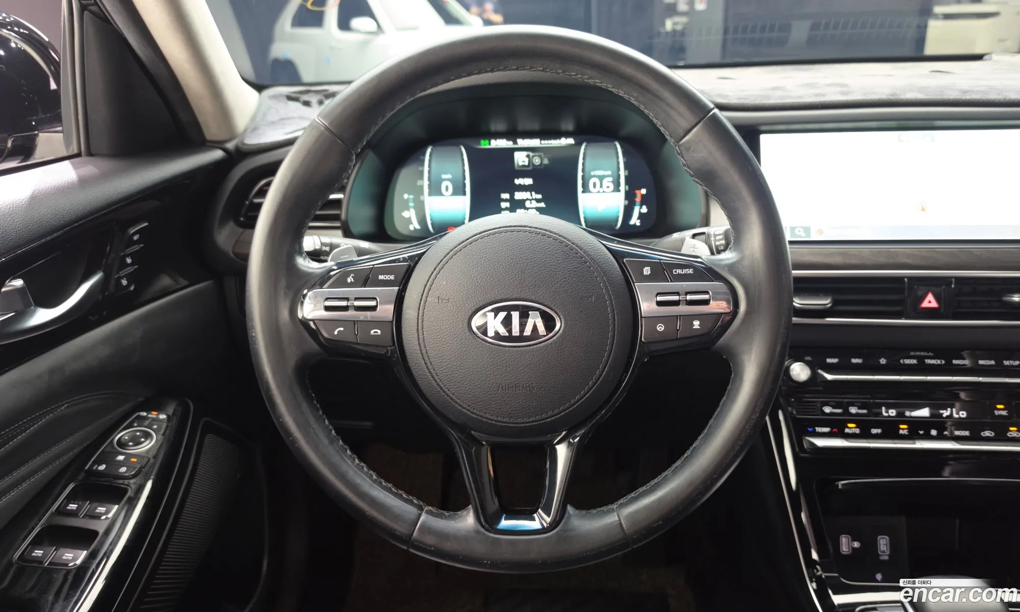 Kia K7 Premier 2019 KNALD416BLA184998 — 16