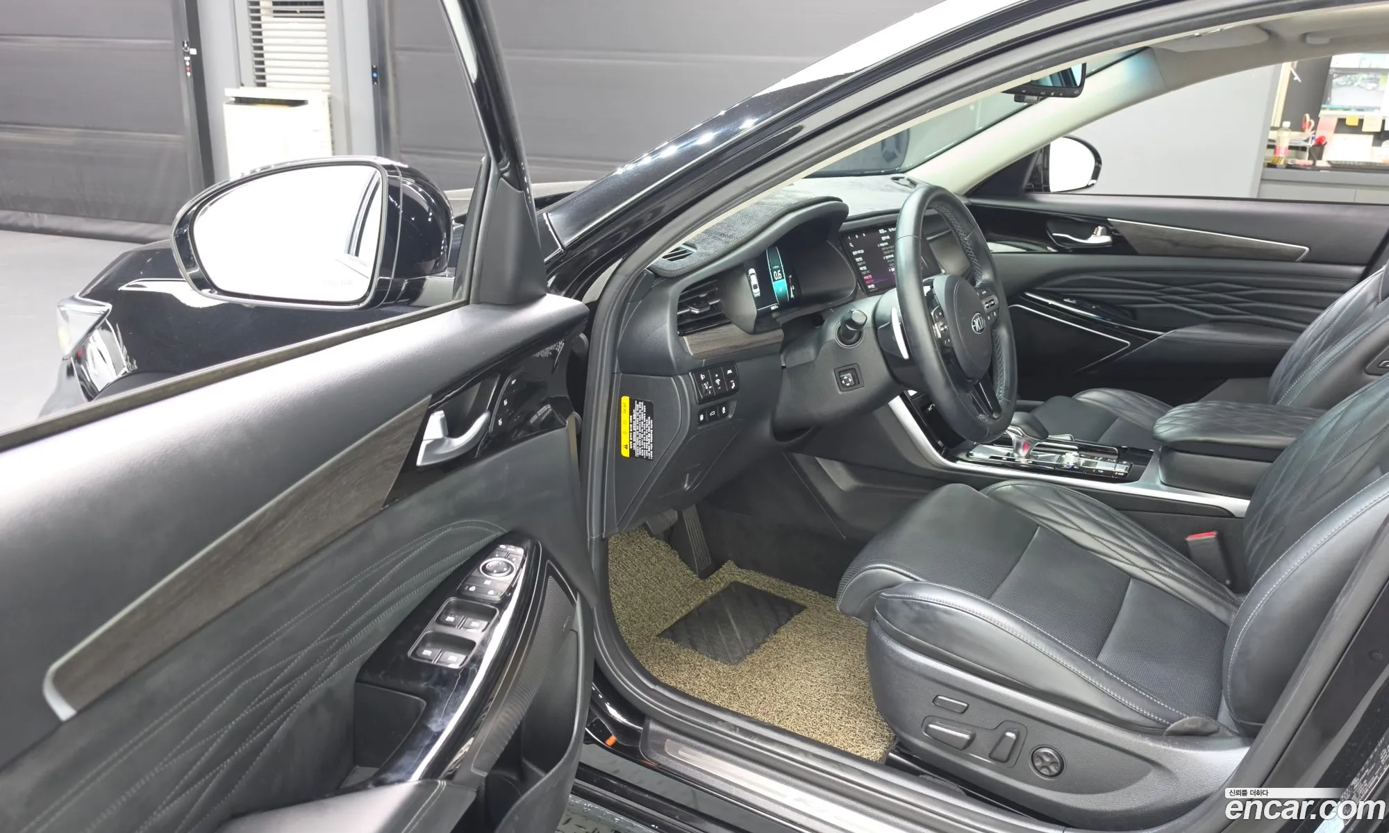 Kia K7 Premier 2019 KNALD416BLA184998 — 36