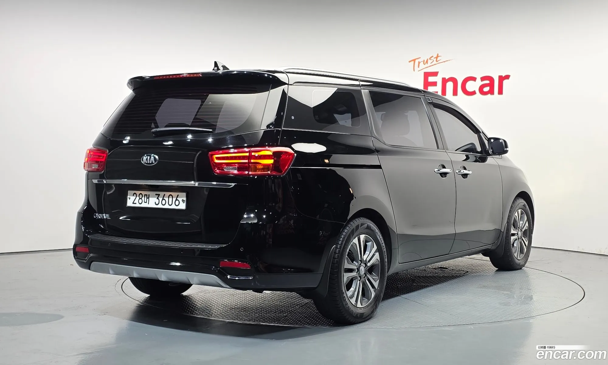 Kia Carnival 2019 KNAMB81ABKS537703 — 18