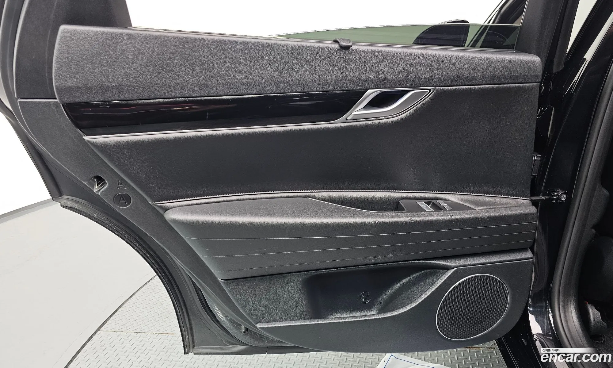 Genesis G80 2022 KMTGB41CDNU157622 — 26