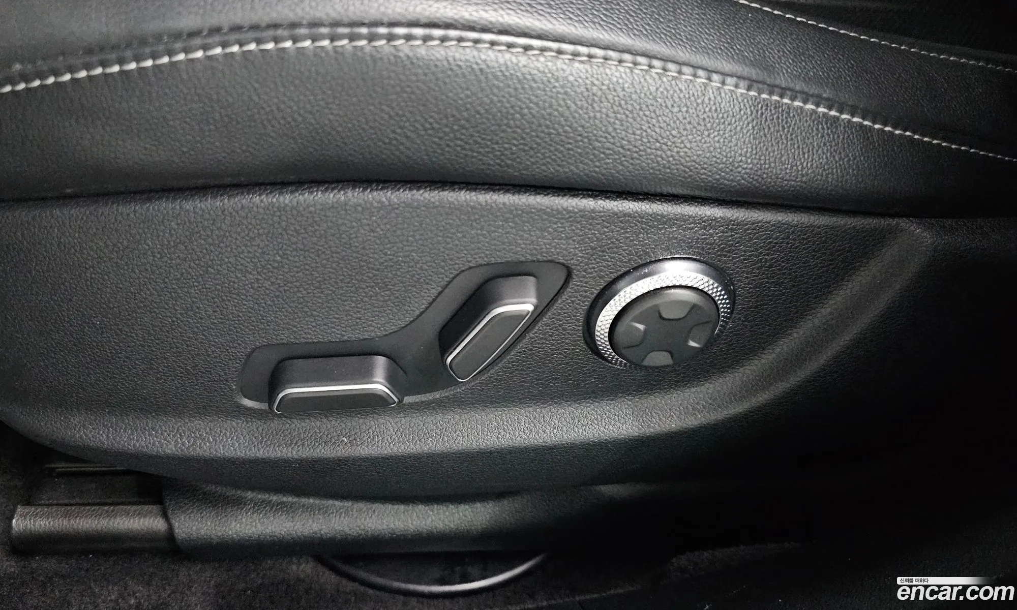 Genesis G80 2022 KMTGB41CDNU157622 — 2