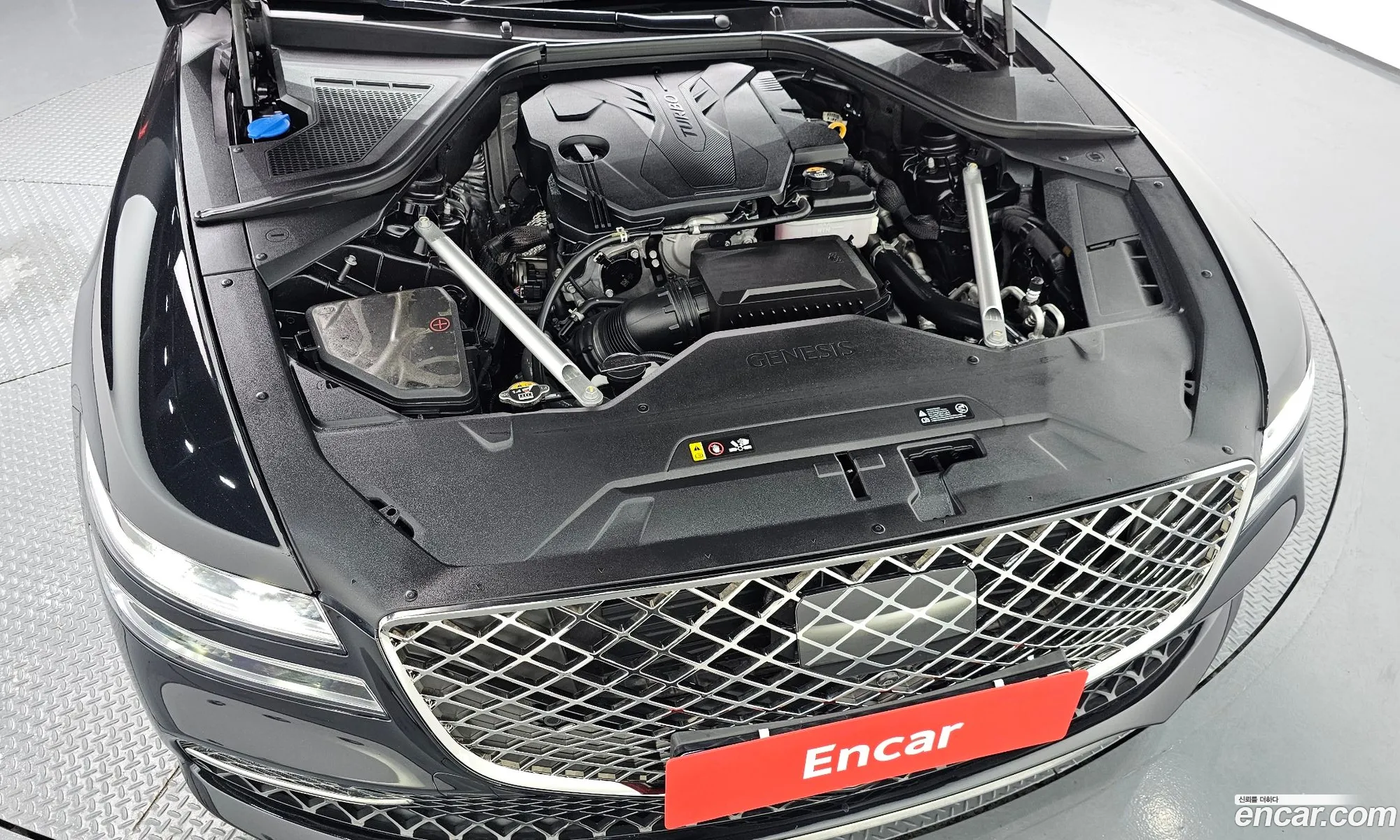 Genesis G80 2022 KMTGB41CDNU157622 — 9