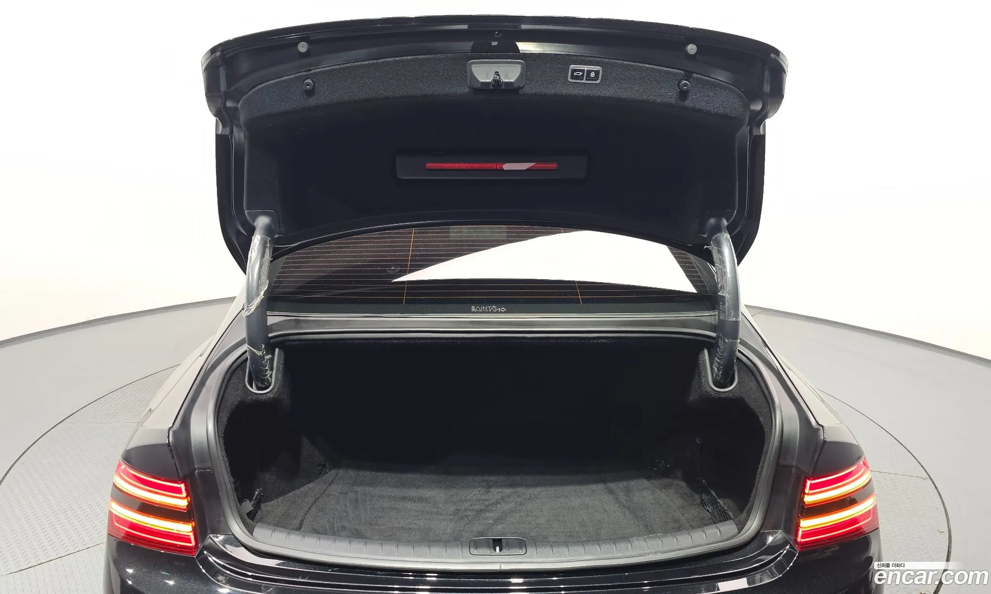 Genesis G80 2022 KMTGB41CDNU157622 — 5