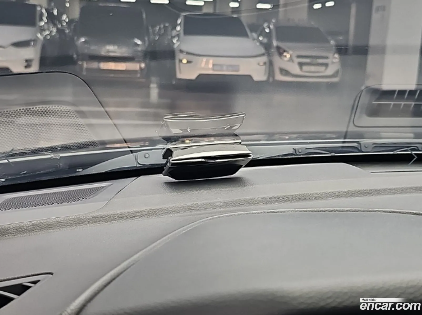 Hyundai LF Sonata 2016 — 12