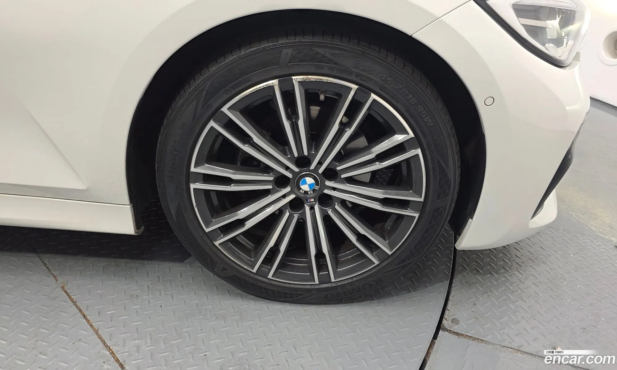 BMW 3 Series 2021 WBA5V5100MFK92512 — 15