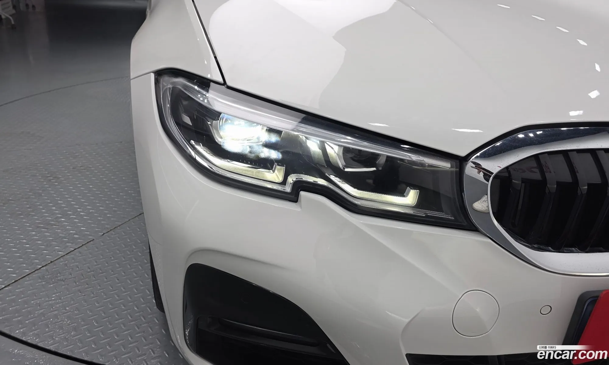 BMW 3 Series 2021 WBA5V5100MFK92512 — 28