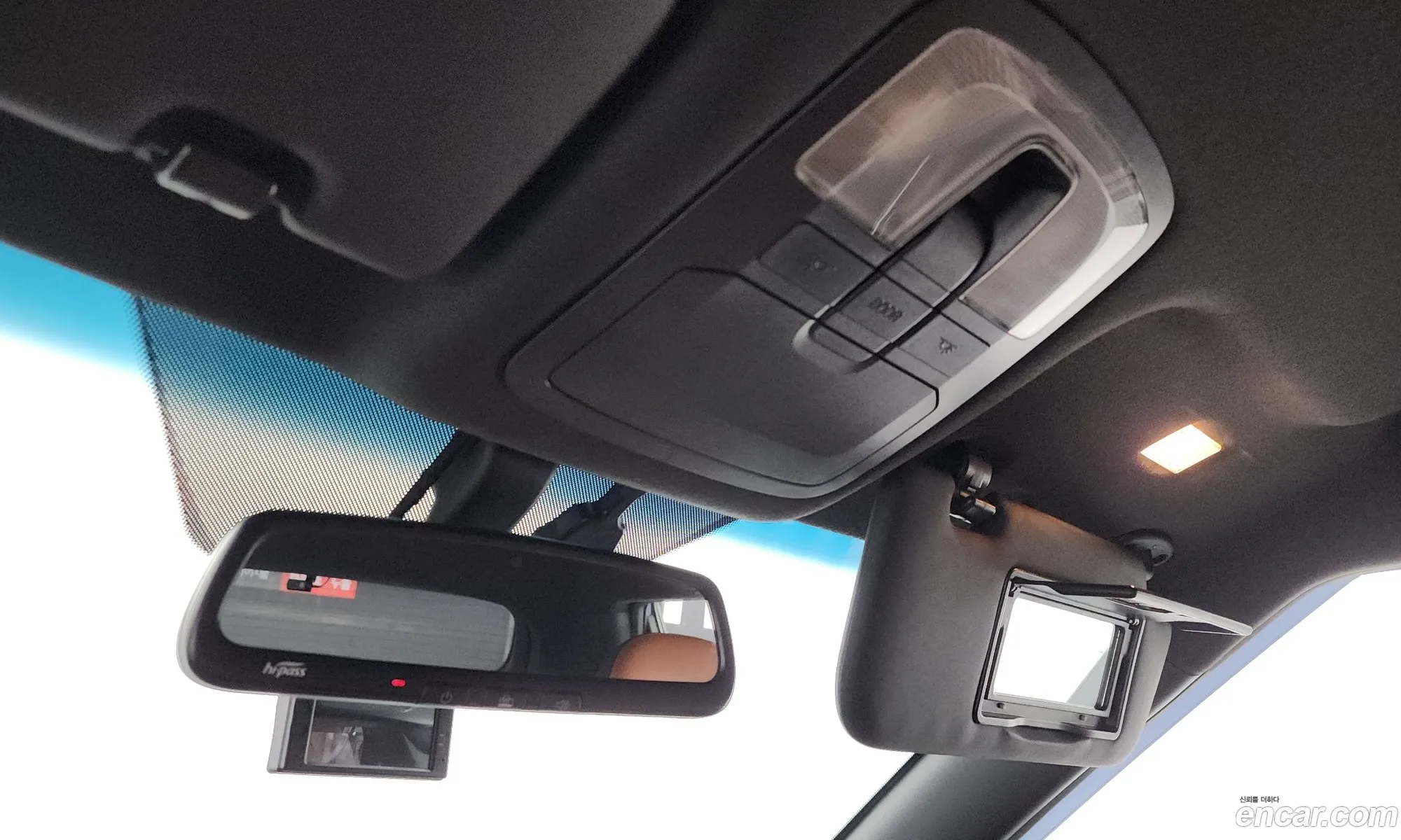 KG Mobility (SsangYong) Tivoli Armour 2018 — 20