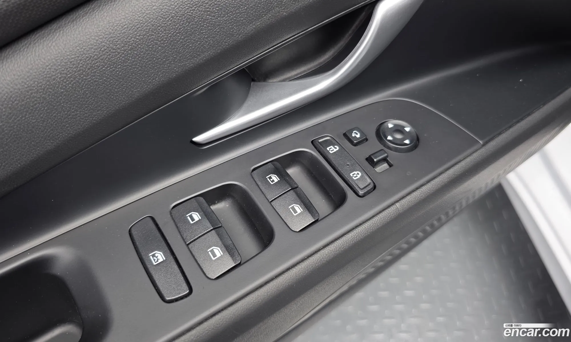 Hyundai Elantra Hybrid 2022 — 3