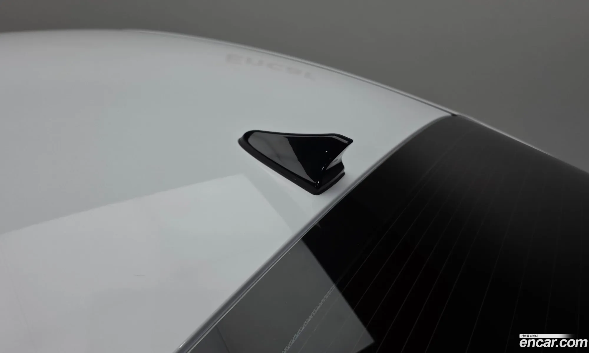 Hyundai Elantra Hybrid 2022 — 21