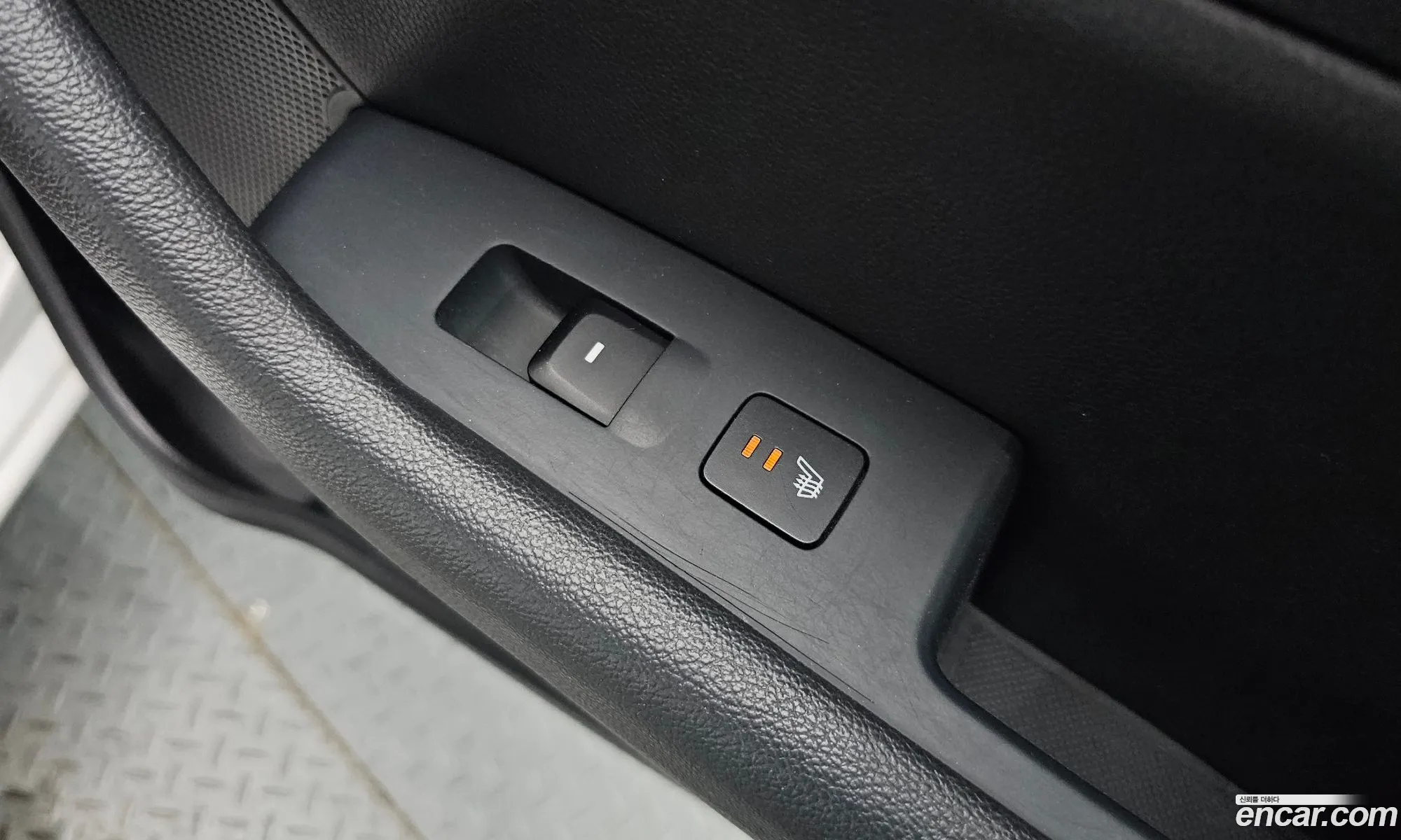 Hyundai LF Sonata 2016 — 23
